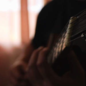 甘露寺蜜璃被强❌黄动漫
